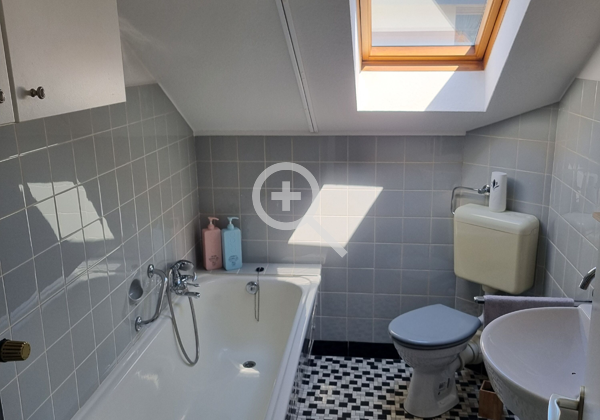 Badezimmer OG Bild 1