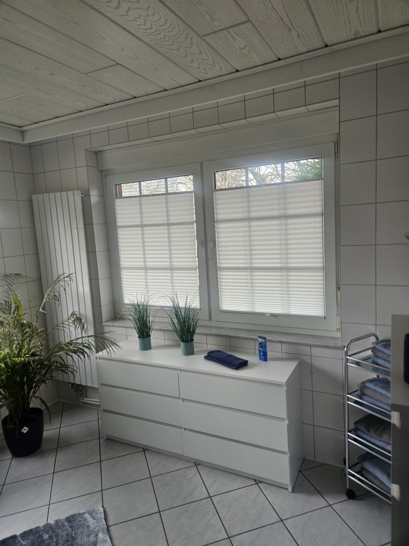 Badezimmer 1 Bild 2 Vollbild